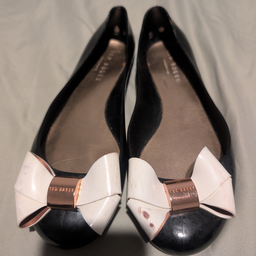 Ted Baker Black and White Women's Flats